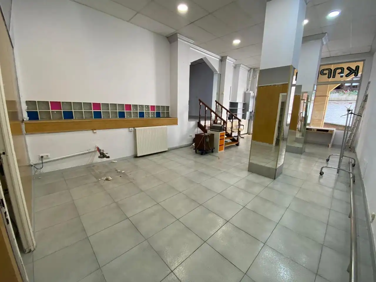 Gewerbefläche zum Verkauf in Maestro Barbieri 2, imagen 4