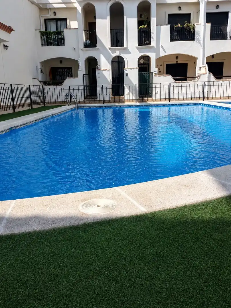 Piscina de Apartamento en venta en San Pedro del Pinatar con Aire acondicionado, Piscina y Amueblado