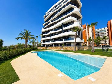 Apartament en venda a Puerto Deportivo