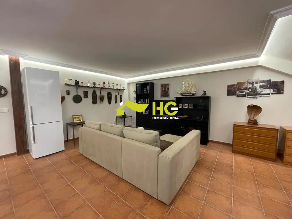 Sala d'estar de Estudi de lloguer en Villaviciosa de Odón amb Calefacció i Moblat