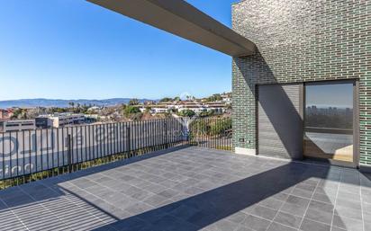 Terrassa de Pis de lloguer en Esplugues de Llobregat amb Aire condicionat, Jardí privat i Terrassa