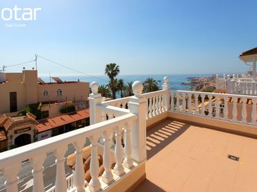 Villa con balcone in vendita a Torre del Moro