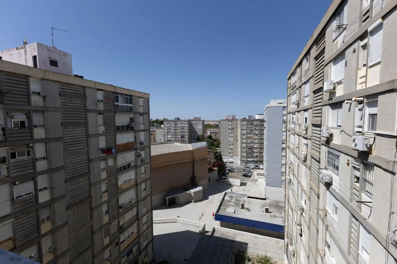 Vista exterior de Pis en venda en Jerez de la Frontera amb Aire condicionat