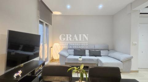 Foto 2 de Apartamento de alquiler en Industria,  Albacete Capital