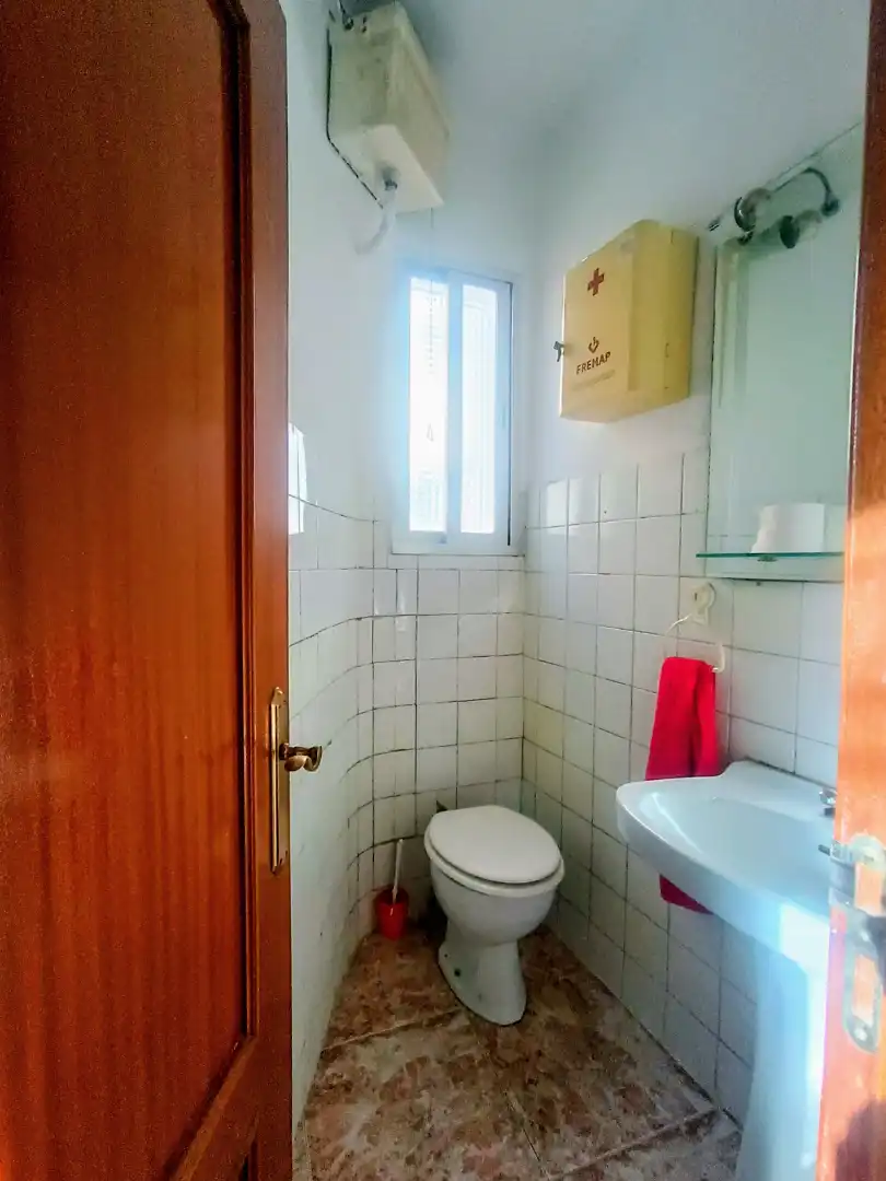 Bathroom of Flat for sale in Carabanchel