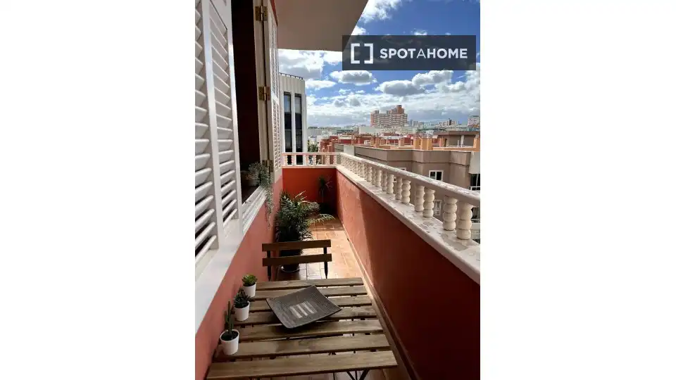 Terraza de Piso de alquiler en Las Palmas de Gran Canaria con Aire acondicionado, Calefacción y Amueblado
