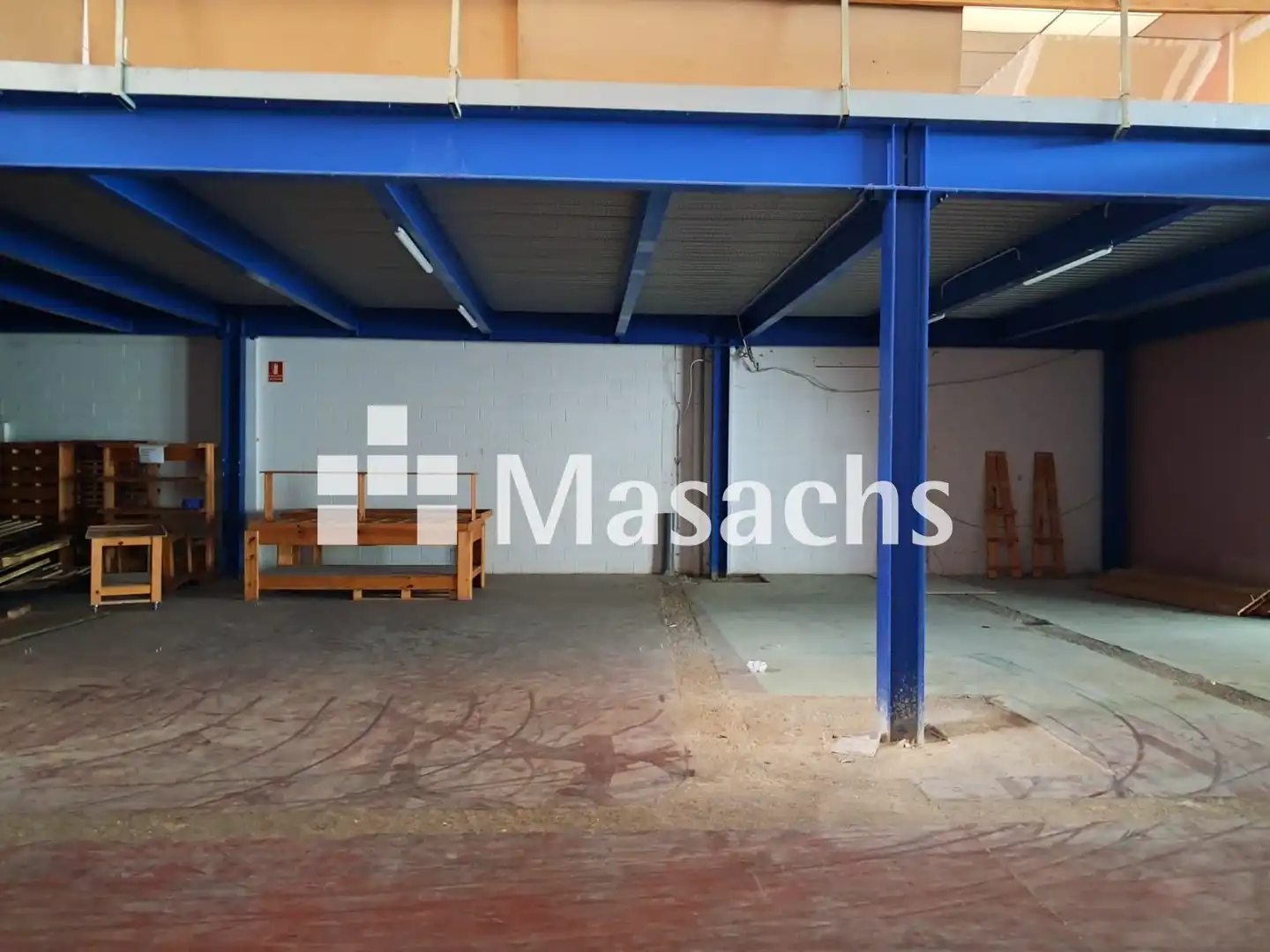 Industrial buildings for rent in Girona