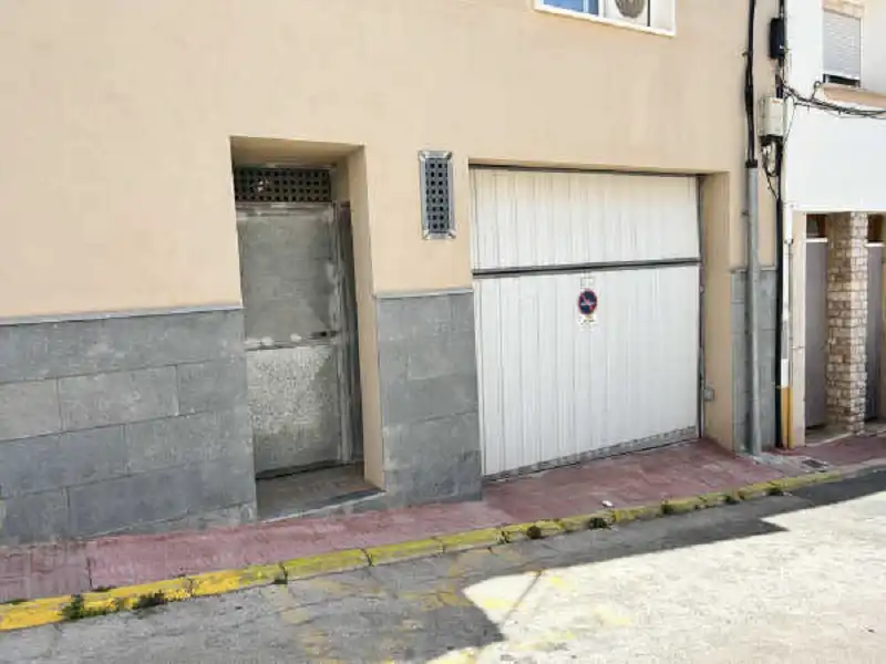 Parkplatz zum Verkauf in C/ Sant Ramón, imagen 5