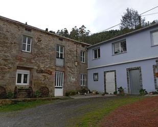 Vista exterior de Casa o xalet en venda en Alfoz amb Calefacció, Terrassa i Traster