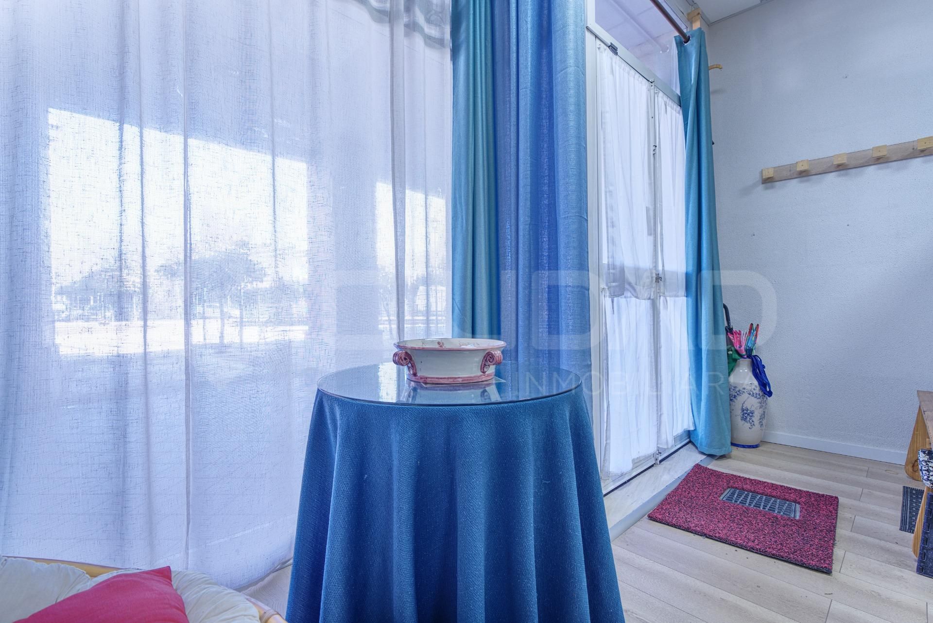 Bedroom of Premises for sale in Gelves  with Air Conditioner