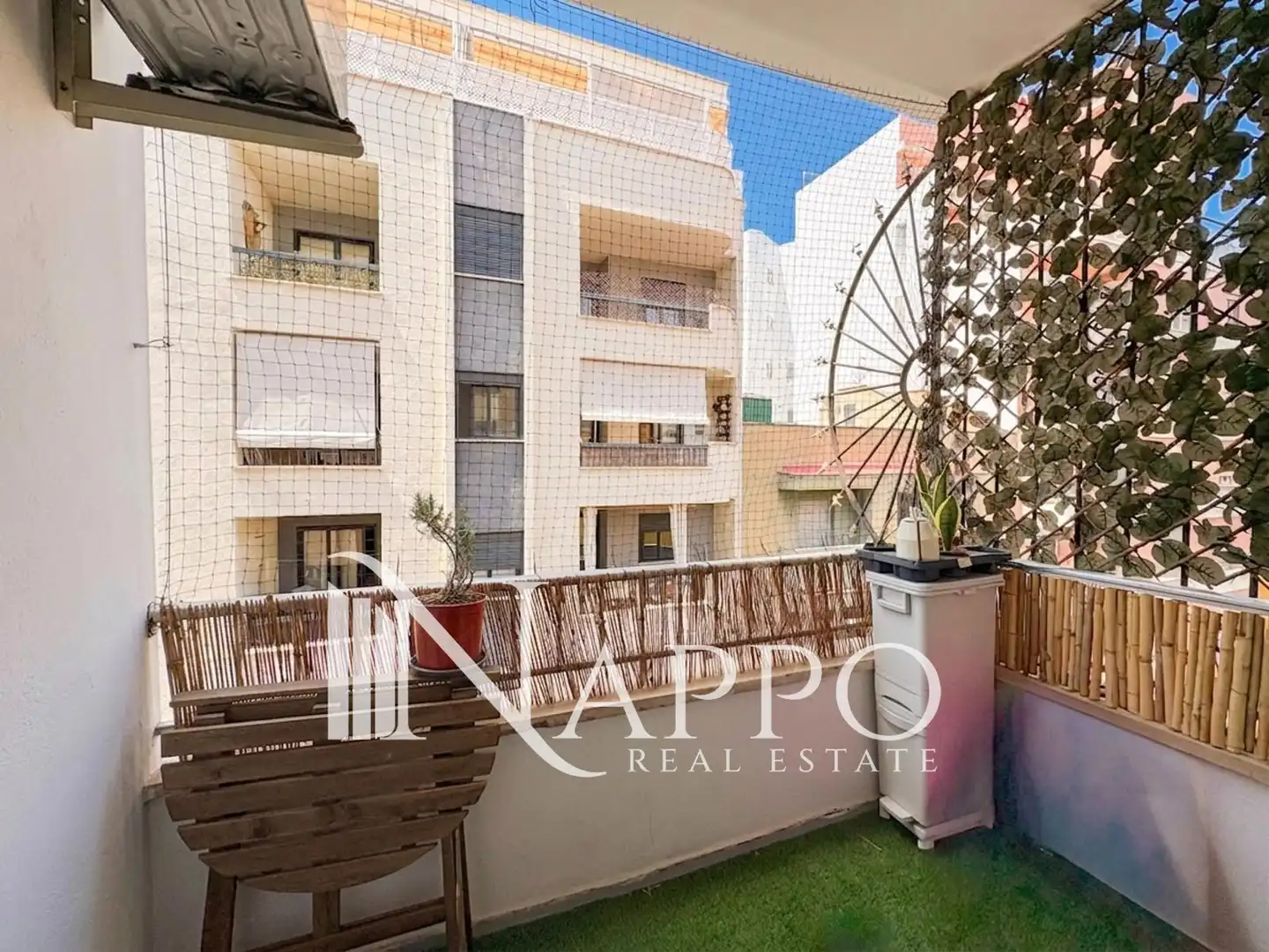Terraza de Piso en venta en  Palma de Mallorca con Aire acondicionado, Terraza y Amueblado