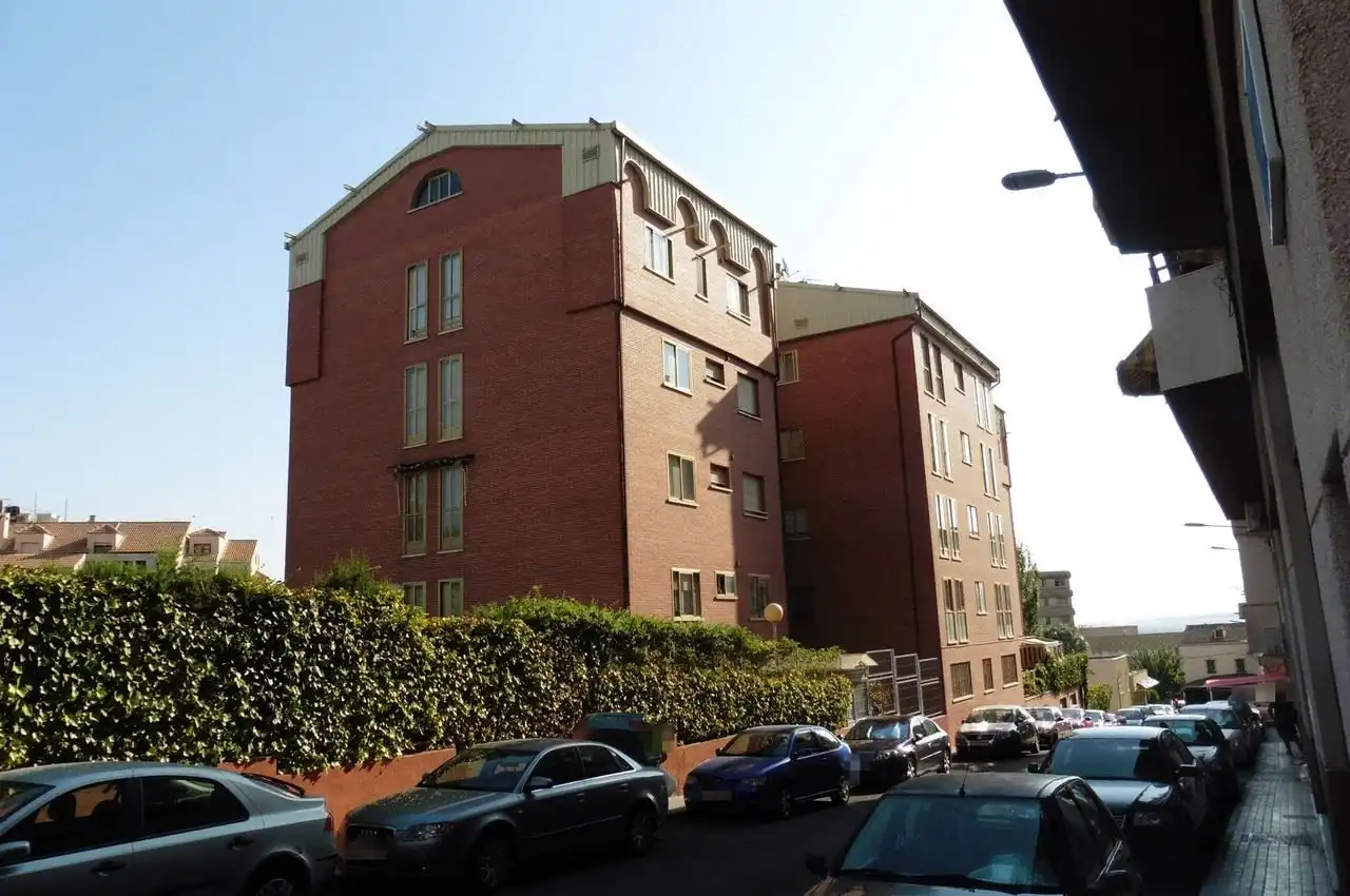 Piso con terraza en venta en Calle Rey Ali 2