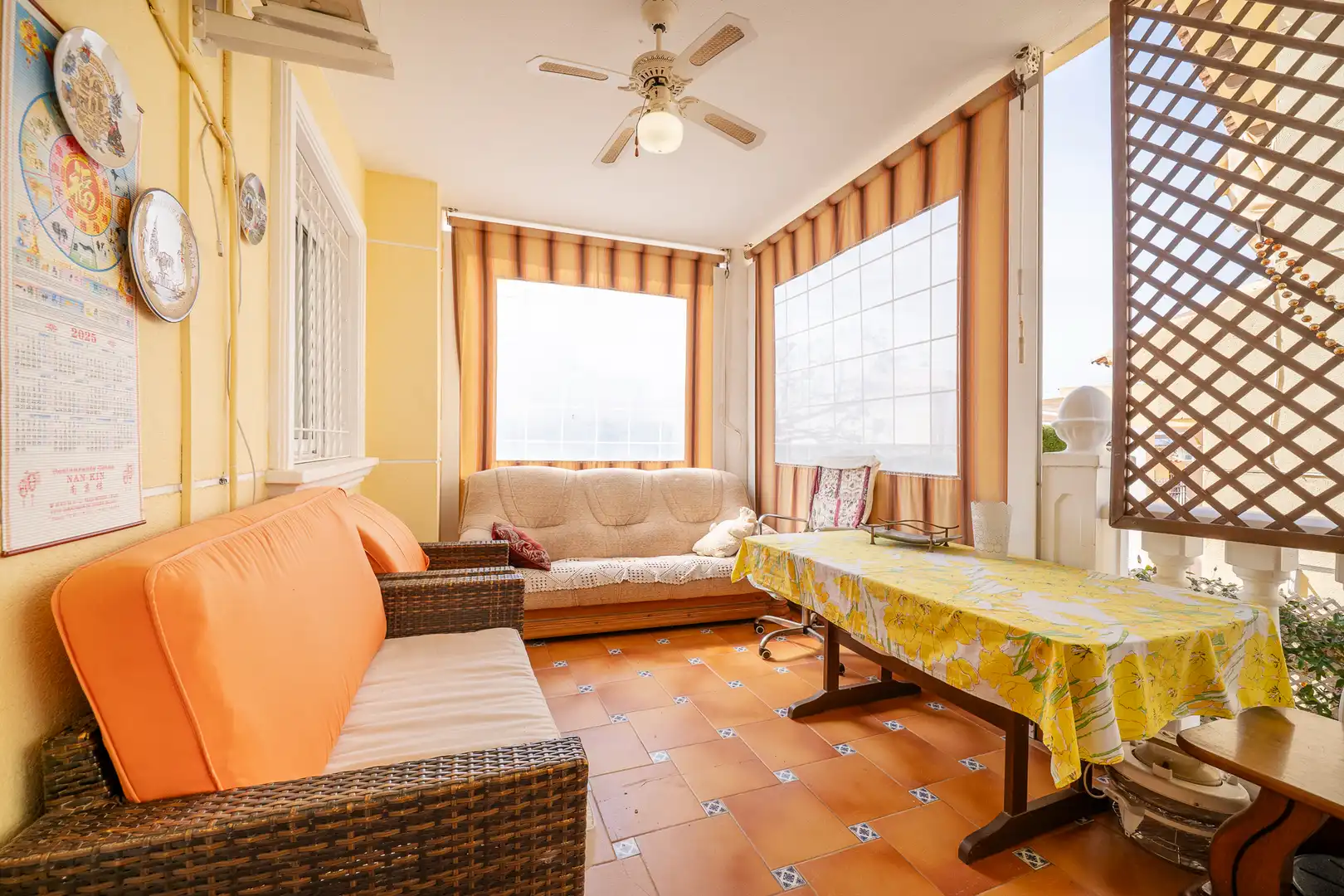 Terraza de Casa adosada en venta en Guardamar del Segura con Aire acondicionado, Jardín privado y Terraza
