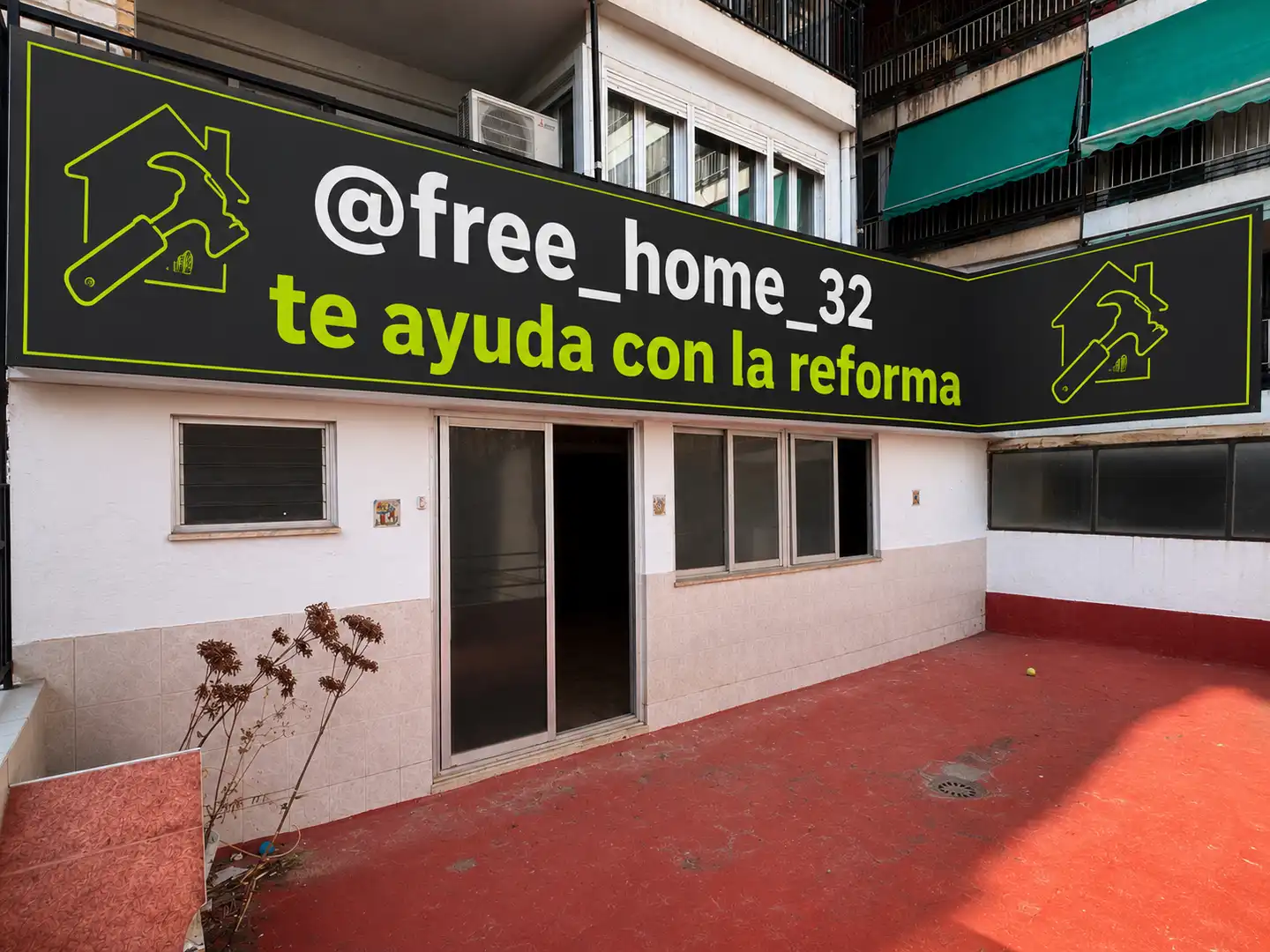 Piso en venta en Valencia con Terraza, Trastero y Amueblado
