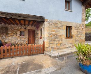 Vista exterior de Casa adosada en venda en Garai amb Terrassa