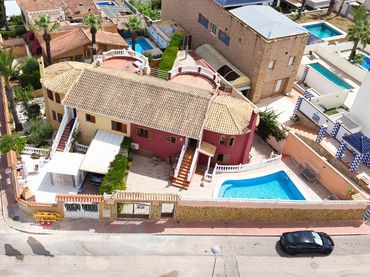 Xalet amb balcó en venda a ELCHE BAL