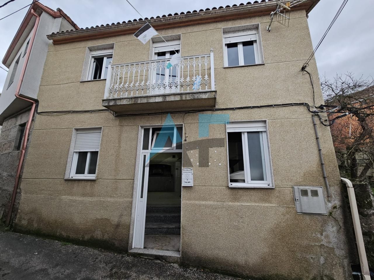 Vista exterior de Casa o chalet en venta en Beade  con Calefacción
