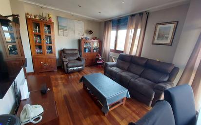 Living room of Flat for sale in Gijón   with Heating, Parquet flooring and Storage room