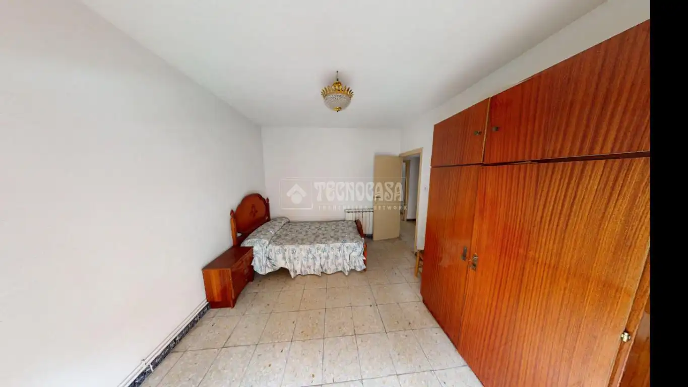 Habitación de Piso en venta en Leganés con Calefacción
