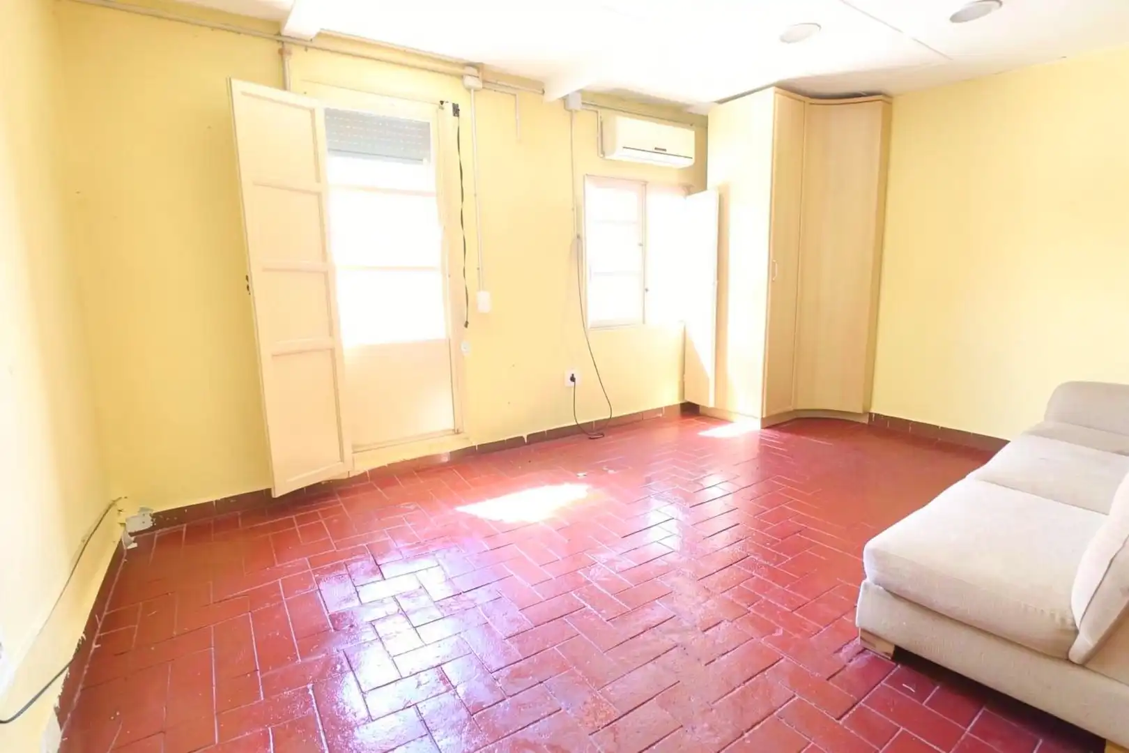 Casa adosada en venta en Barcelona con Aire acondicionado y Terraza