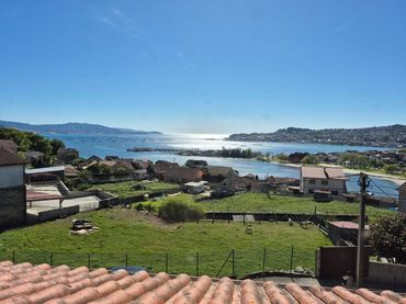 Xalet amb balcó en venda a Cangas pueblo