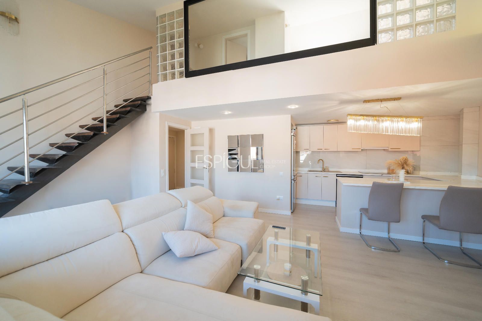 Sala de estar de Dúplex en venta en Sils con Aire acondicionado, Terraza y Piscina