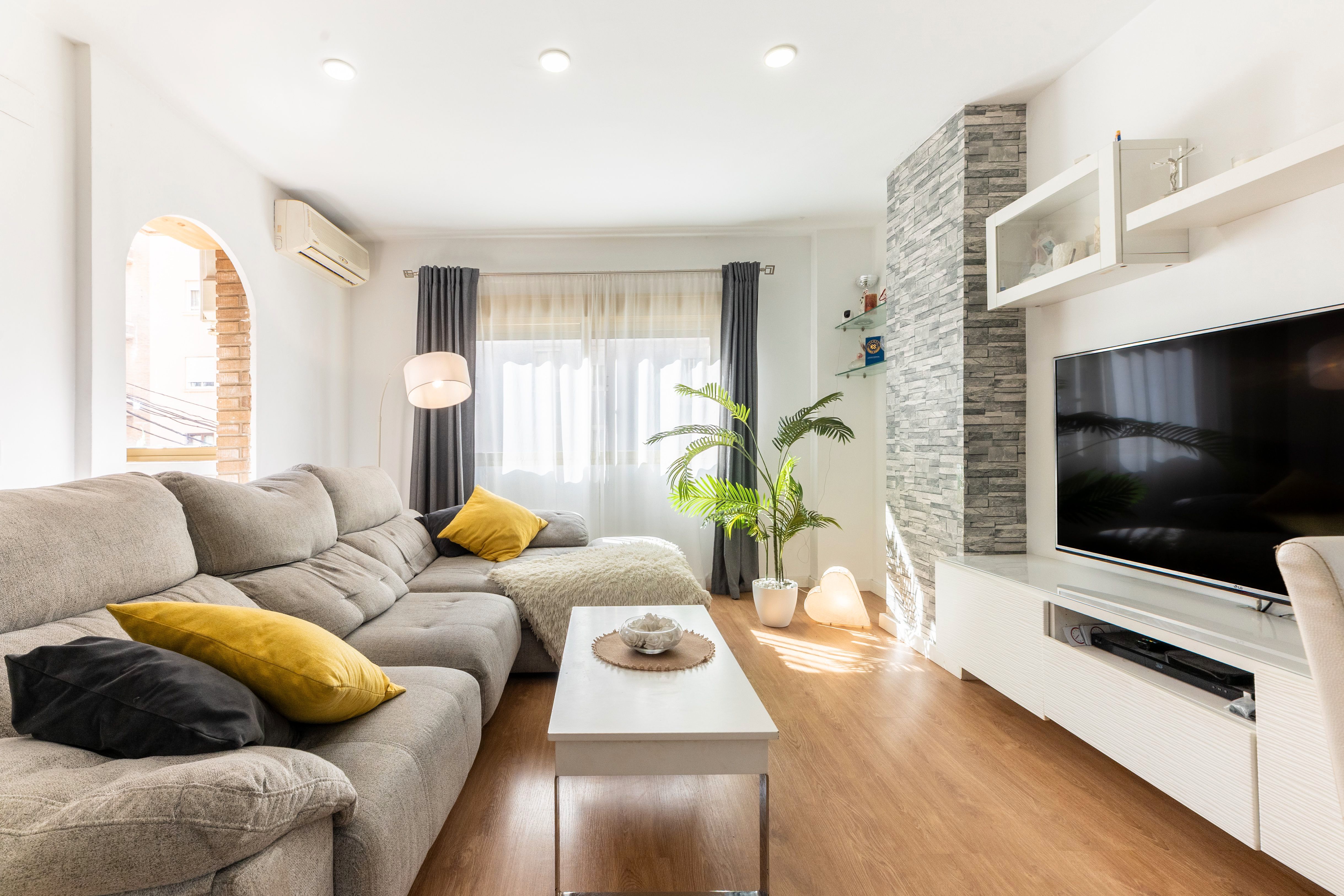 Wohnzimmer von Wohnung zum Verkauf in  Valencia Capital mit Terrasse und Balkon