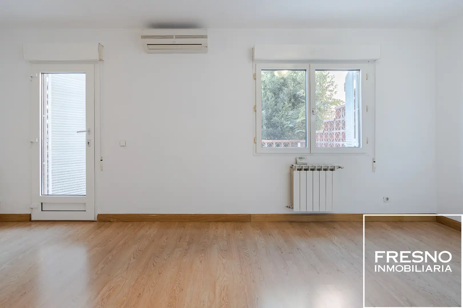 Habitación de Casa o chalet en venta en Cobeña con Aire acondicionado, Calefacción y Jardín privado