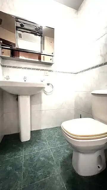 Baño de Piso en venta en A Coruña Capital  con Calefacción, Parquet y Trastero