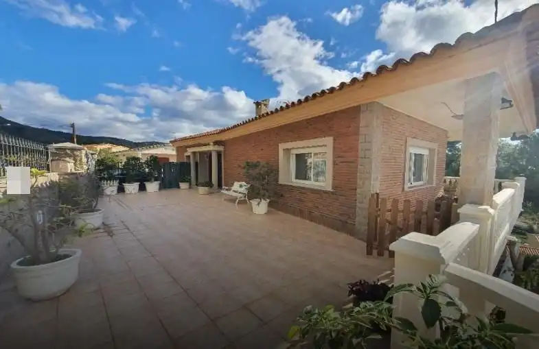 Xalet amb terrassa en venda a Pueblo, imagen 3