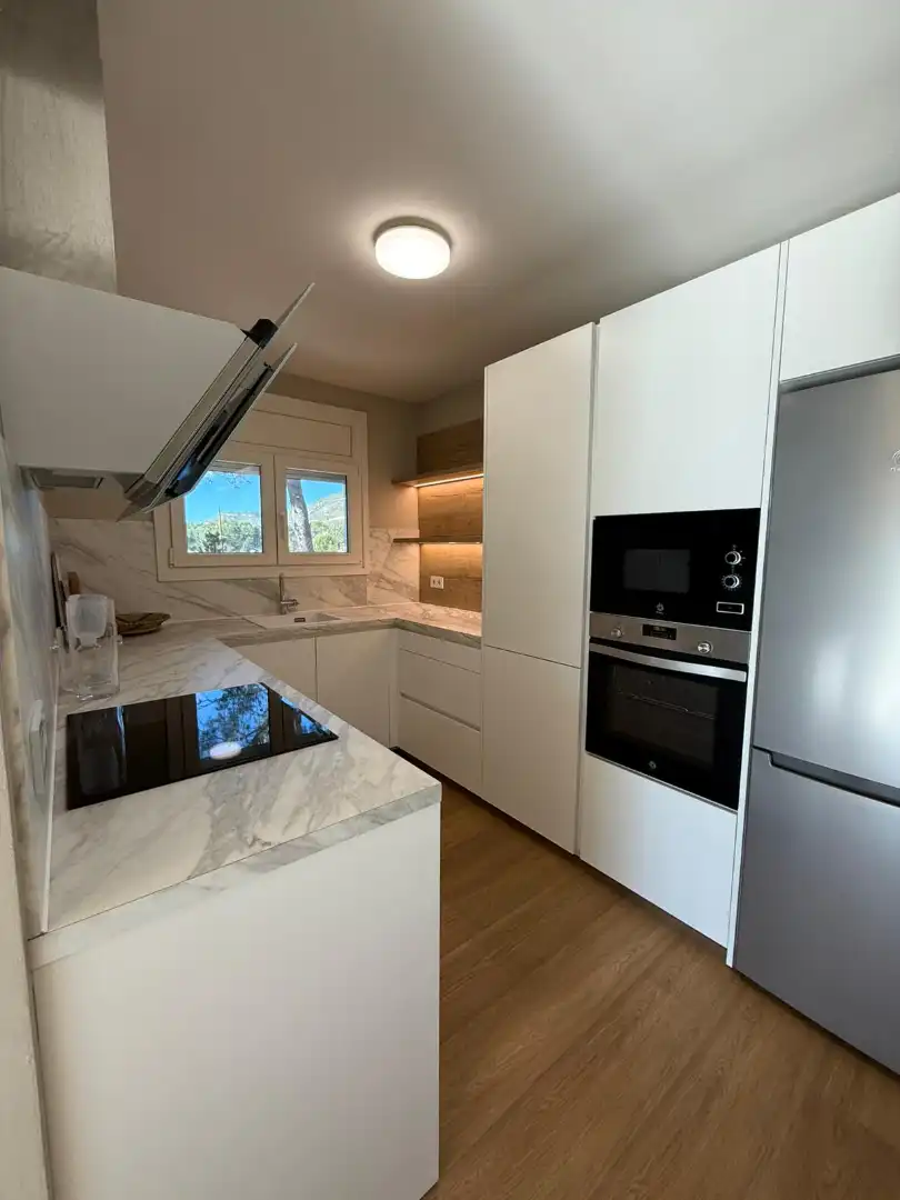 Cocina de Casa o chalet en venta en Vandellòs i l'Hospitalet de l'Infant con Aire acondicionado, Calefacción y Jardín privado