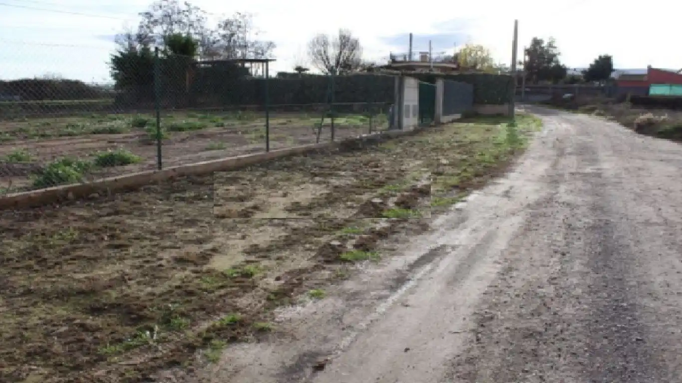 Wohnbaugrundstück zum Verkauf in Alberite, imagen 4