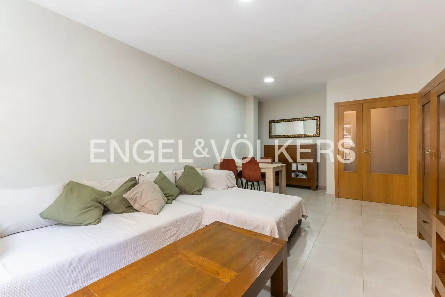 Sala de estar de Piso en venta en Piles con Calefacción, Trastero y Amueblado