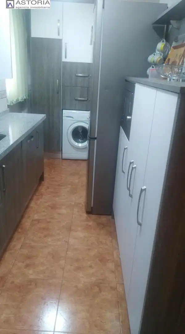 Kitchen of Flat for rent in Granada  with Furnished