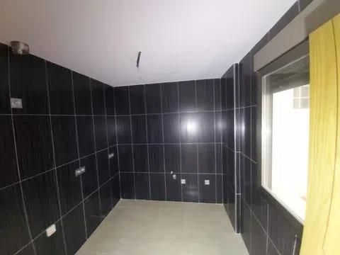 Bany de Pis en venda en Valdepeñas amb Calefacció