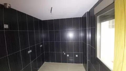 Foto 2 de Pis en venda a Calle Calle de Los Héroes del Seis de Junio, 5, Valdepeñas, Ciudad Real