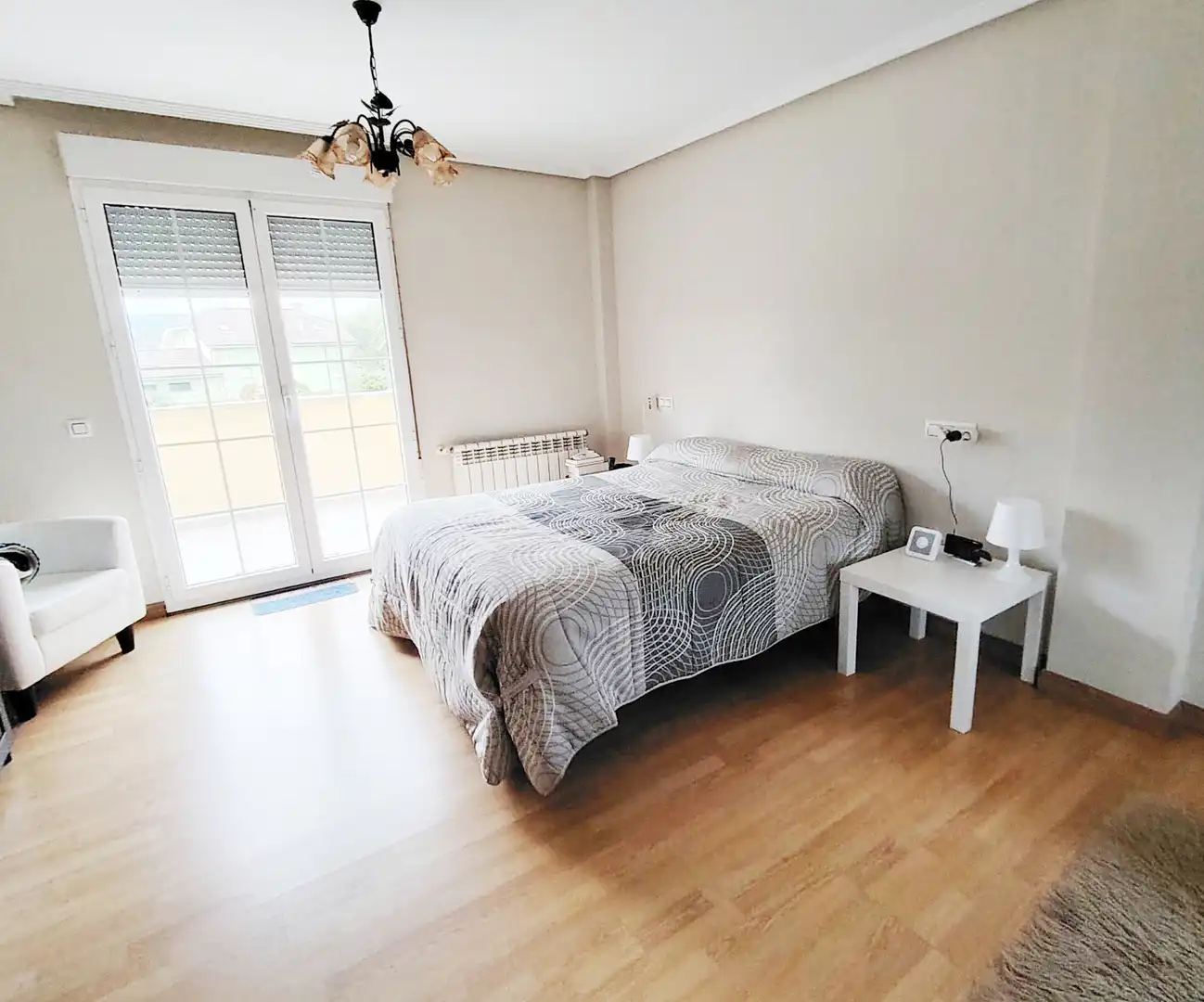 Bedroom of Houses for sale in Villaviciosa  with Heating, Private garden and Parquet flooring
