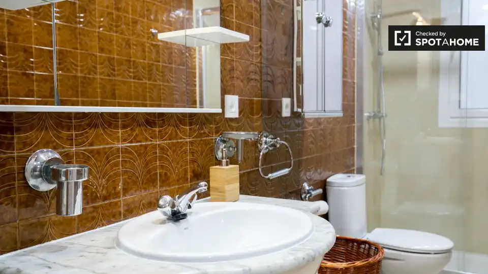 Room in San Pedro de Deusto - La Ribera