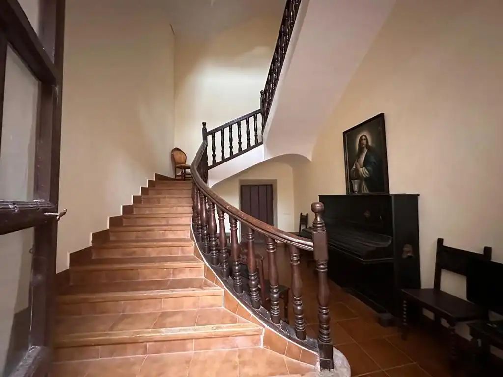 Edificio en venta en Sisante
