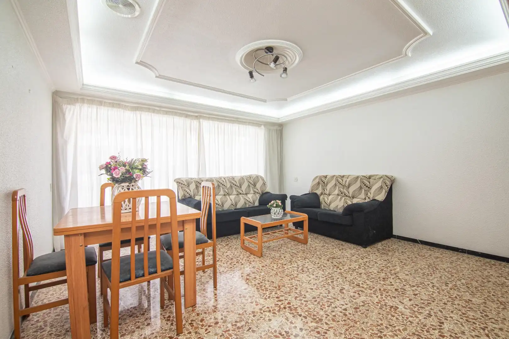 Living room of Flat for sale in Elche / Elx  with Terrace