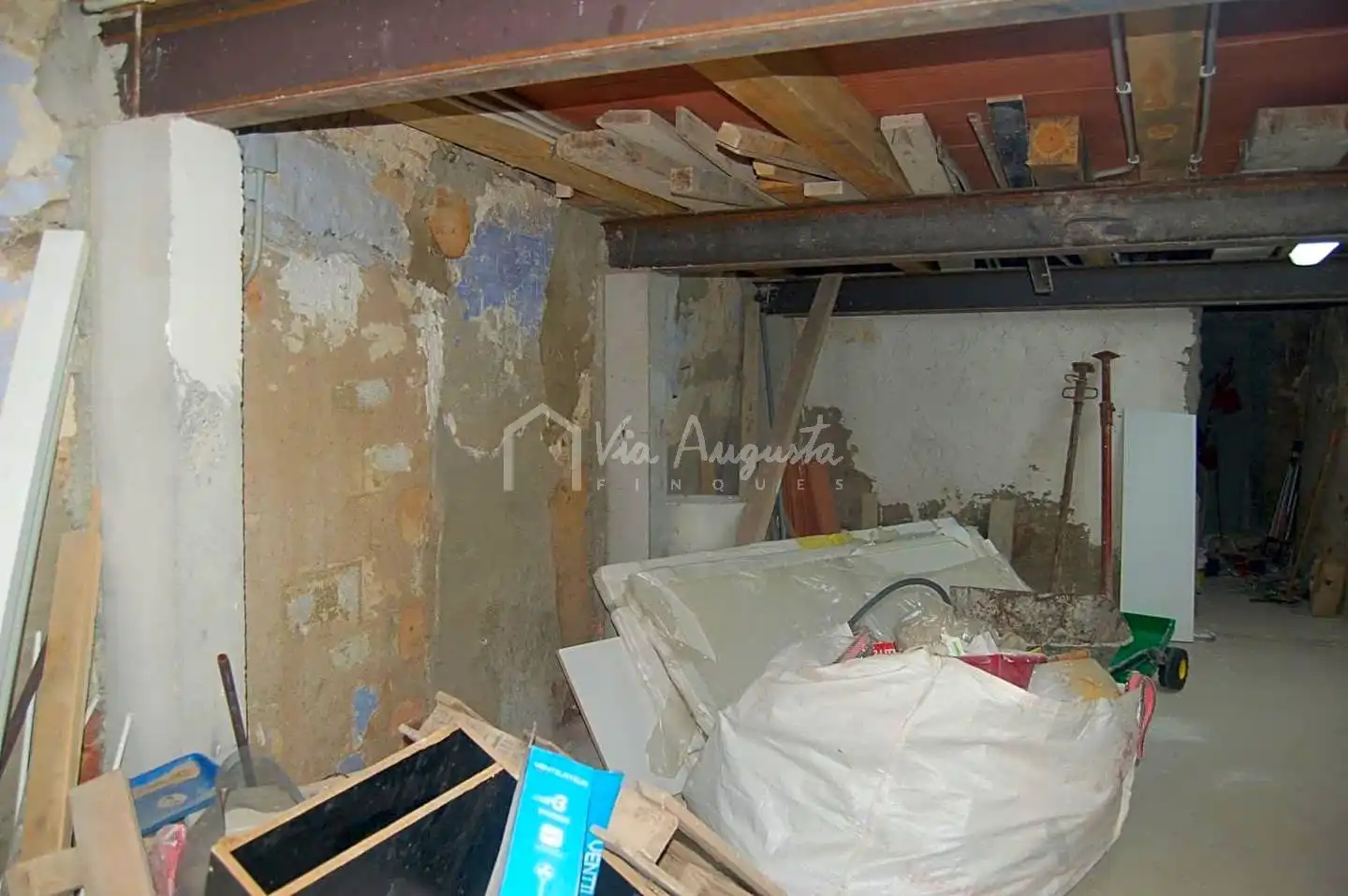 Maison avec terrasse à vendre à Carrer Santa Magdalena, imagen 21