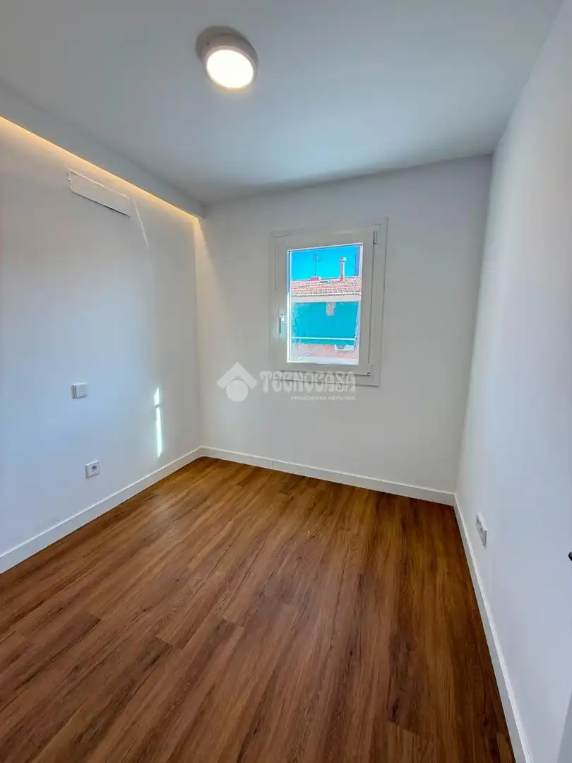 Bedroom of Flat for sale in Getafe  with Air Conditioner and Heating