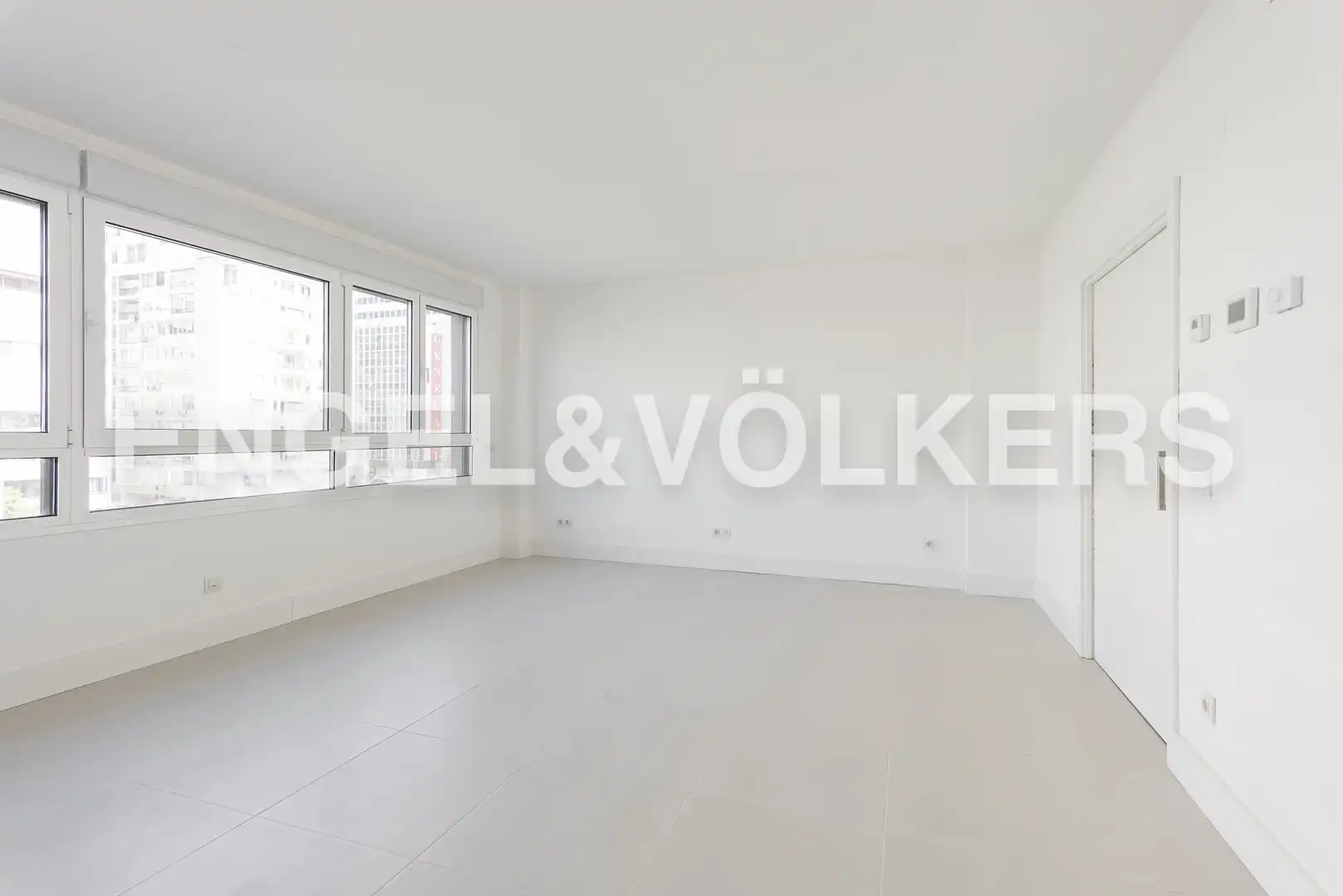 Flat with pool to rent in Chamberí, imagen 4