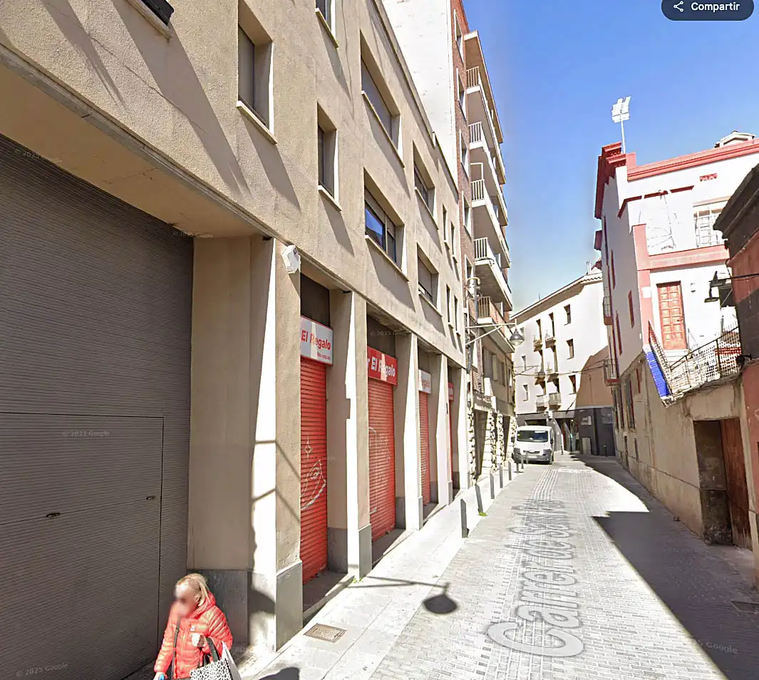 Außenansicht von Geschaftsraum zur Miete in Igualada mit Klimaanlage und Heizung