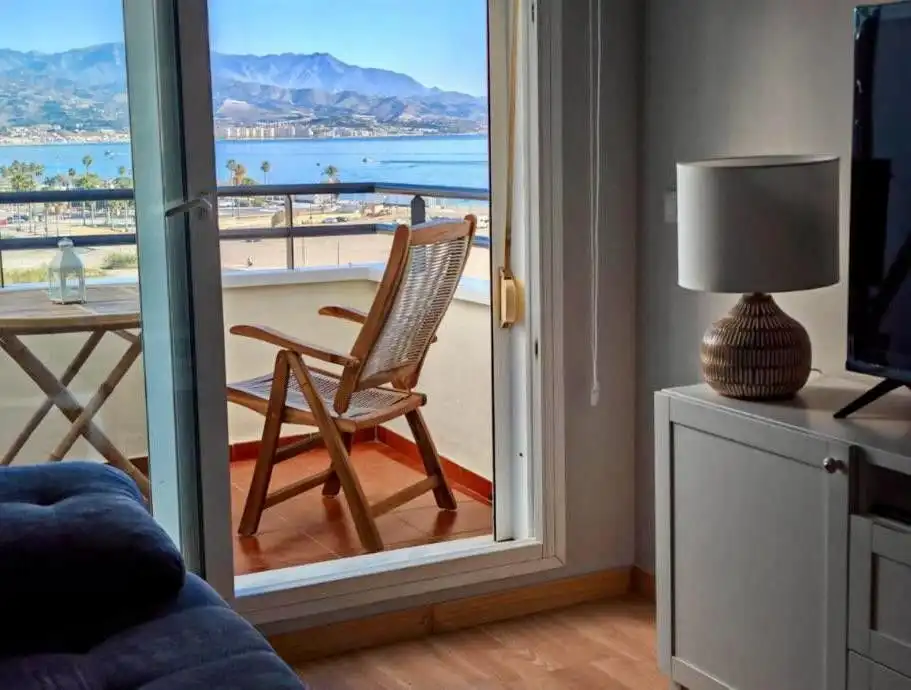 Bedroom of Apartments for rent in Vélez-Málaga  with Community pool