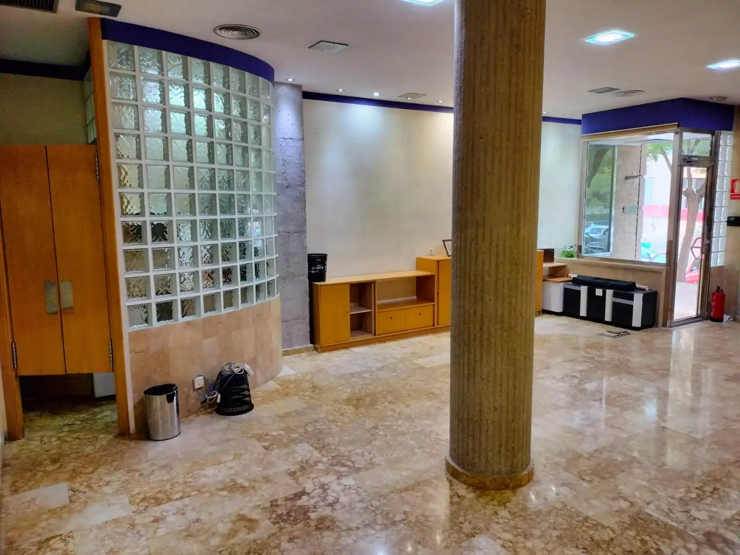 Local en venta en Vistalegre