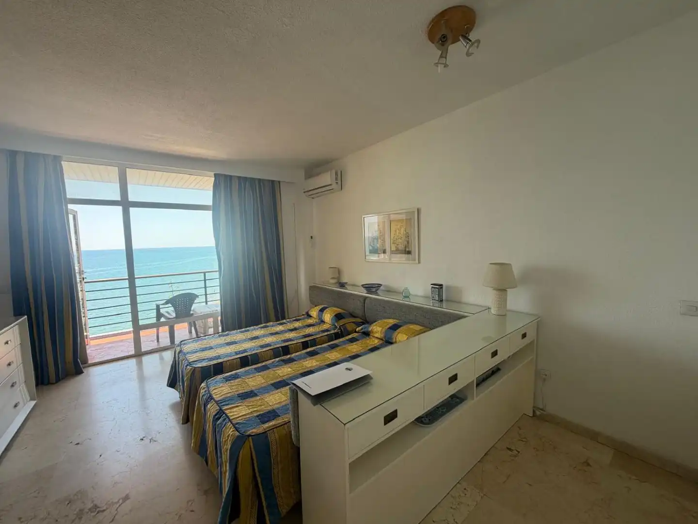 Schlafzimmer von Wohnung zum Verkauf in Torremolinos mit Klimaanlage, Terrasse und Gemeinschaftspool