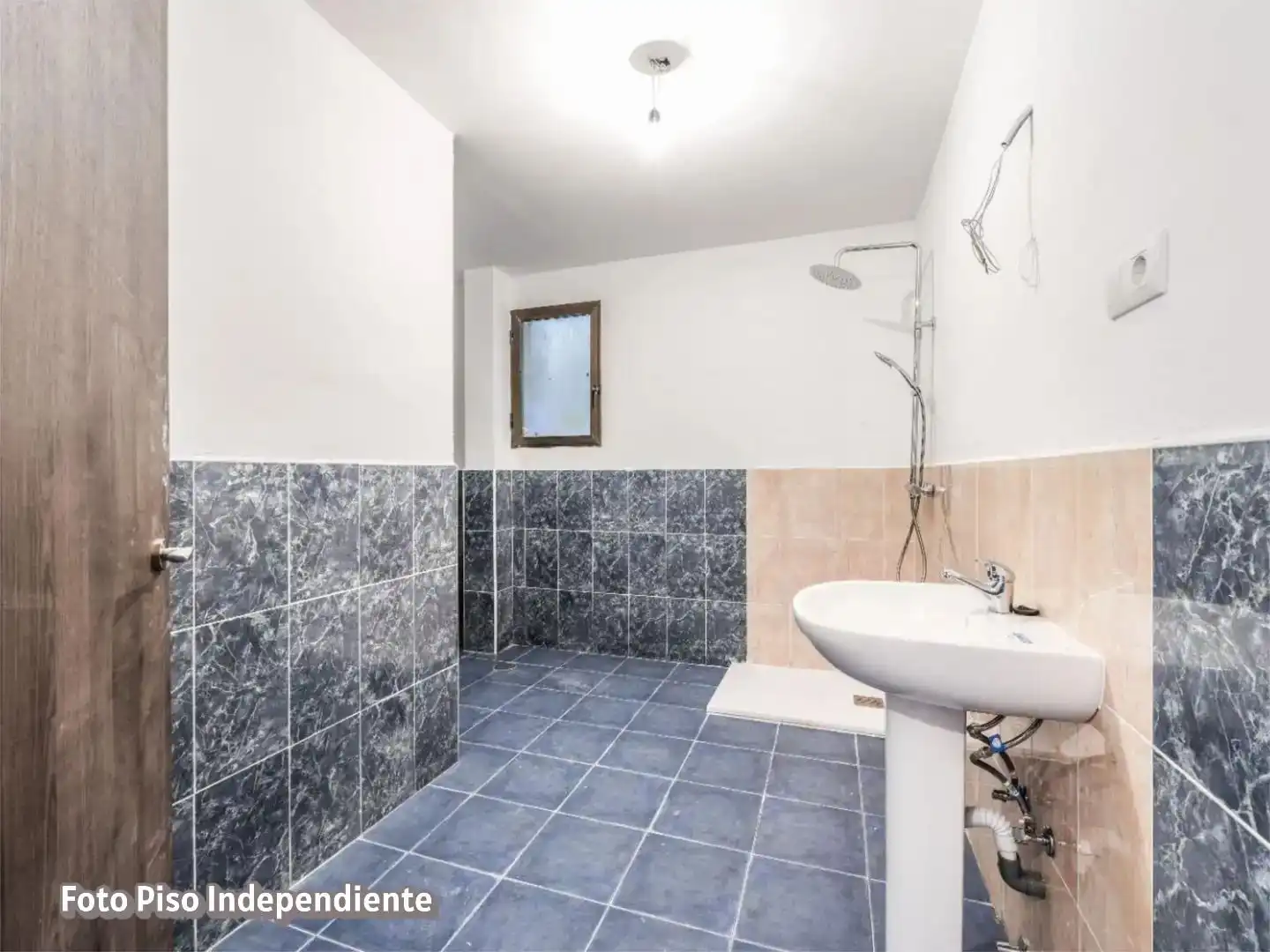 Chalet con jardín en venta en Calle ALmendro 25, imagen 36