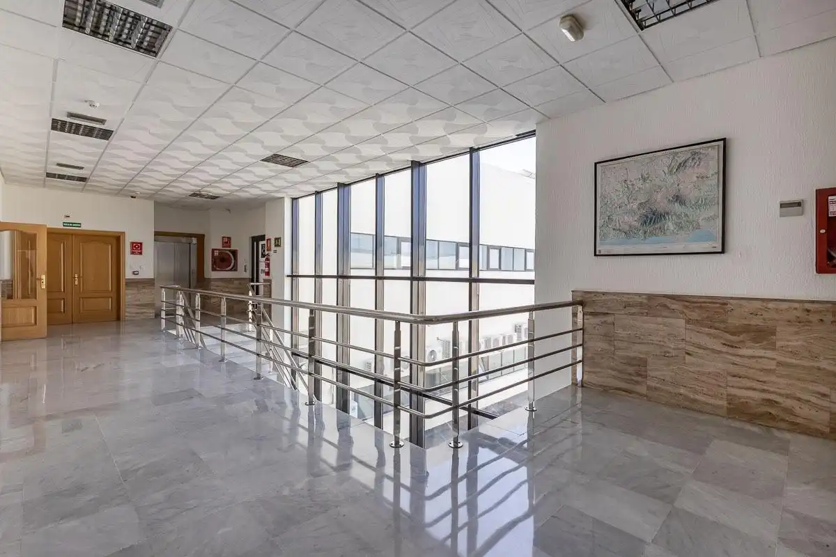 Oficina de lloguer en Granada