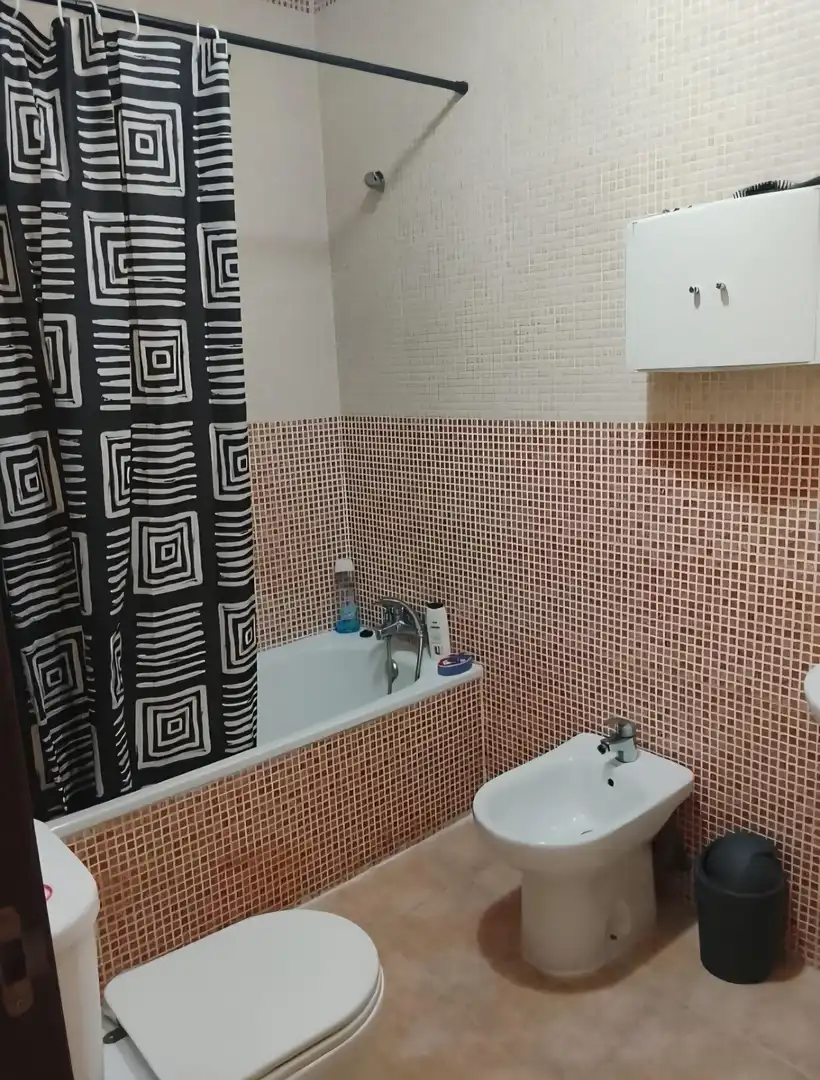 Baño de Apartamento en venta en Águilas con Piscina comunitaria
